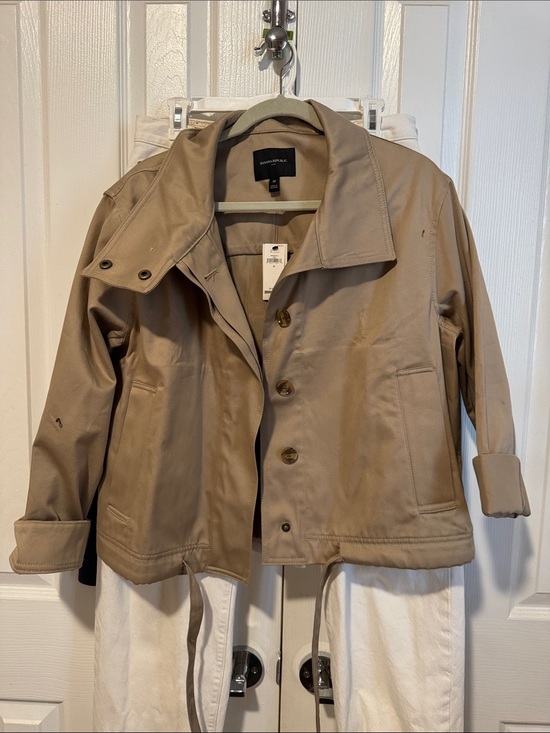 Banana Republic Jackets & Blazers - Banana Republic- NWT Khaki Short Trench Coat